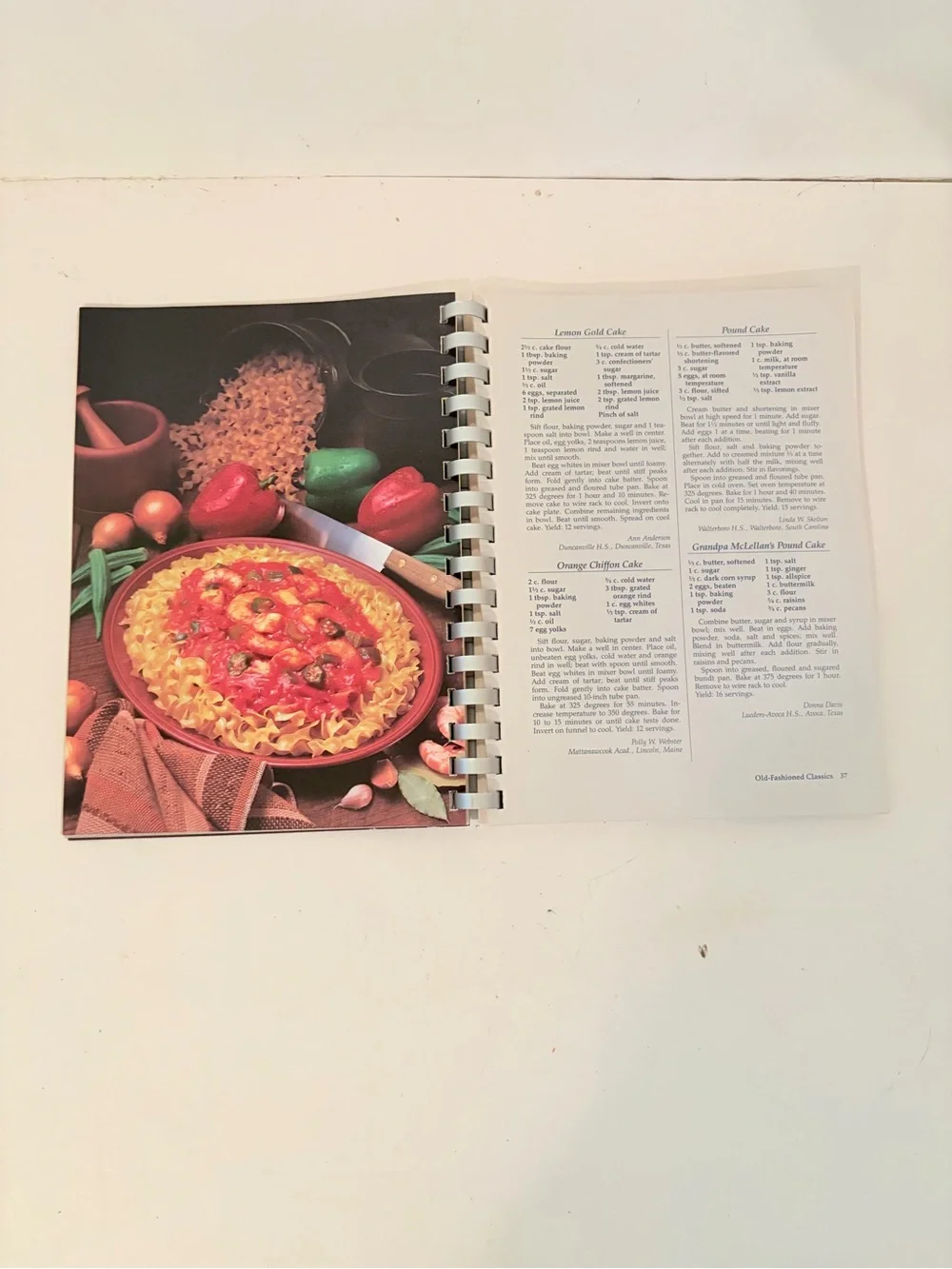 1988 Silver Anniversary Cookbook Favorite Recipes from Home Economics Teachers